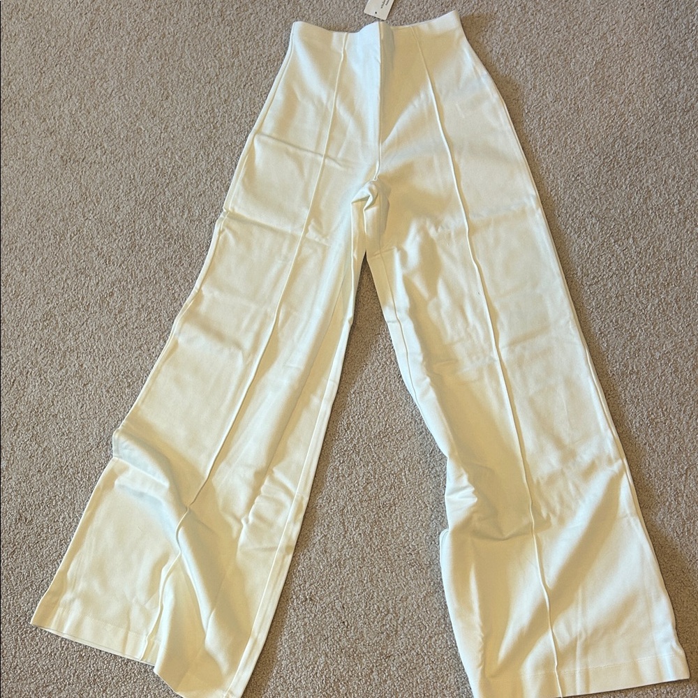 NWT WINSOR IVORY SMALL PANTS
